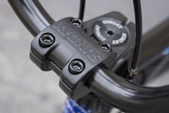 Sunday Forecaster Park - Maca Perez Grasset Signature (Gloss Black with 20.5" tt)